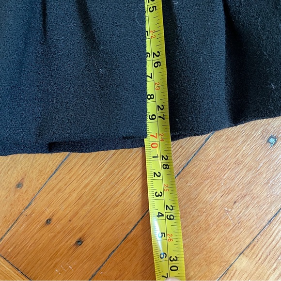 VTG Halston Pleated Black Skirt with Ruffled Hem - Picture 5 of 9